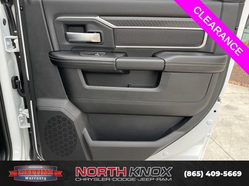 New 2026 RAM 2500 Big Horn AWD/4WD image 24
