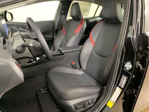New 2026 Toyota Prius Plug-In Hybrid w/ Limited Premium Package FWD image 29