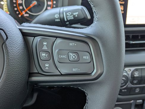 New 2026 Jeep Gladiator Sport AWD/4WD image 28