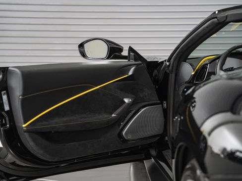 Used 2026 Ferrari Roma Spider RWD image 21