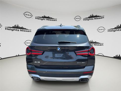 Used 2024 BMW X3 xDrive30i AWD/4WD image 4