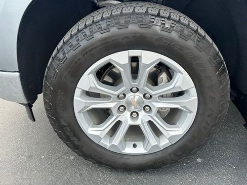 Certified 2023 Chevrolet Silverado 1500 LTZ AWD/4WD image 32