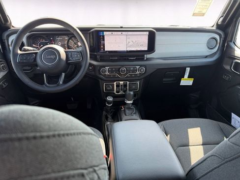 New 2025 Jeep Gladiator Sport AWD/4WD image 10