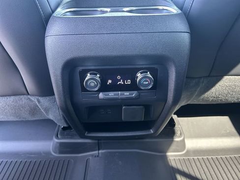 New 2026 Buick Enclave Sport Touring w/ Power Package image 39