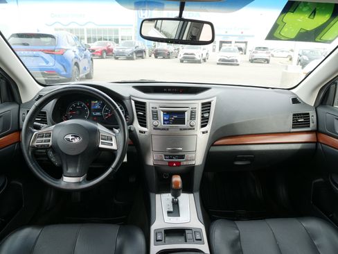 Used 2014 Subaru Outback 2.5i Limited image 19