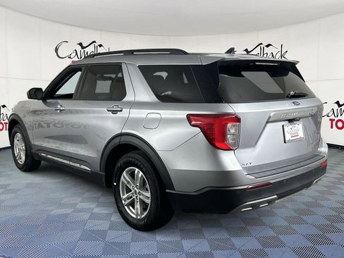 Used 2024 Ford Explorer XLT w/ Equipment Group 202A RWD image 5