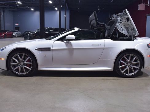 Used 2014 Aston Martin V8 Vantage S image 8