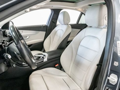 Used 2016 Mercedes-Benz C 300 4MATIC Sedan image 11
