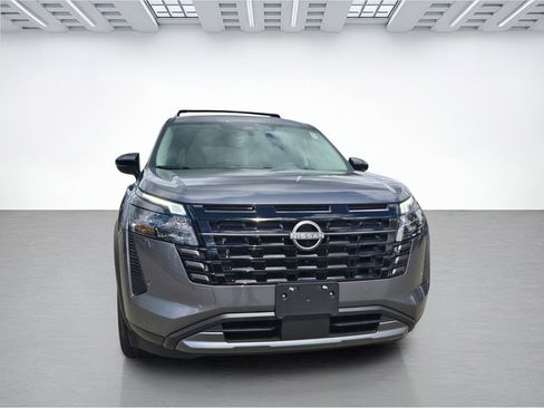 New 2026 Nissan Pathfinder SL AWD/4WD image 2