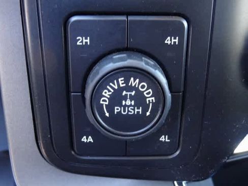 Certified 2021 Ford F150 Lariat w/ Equipment Group 502A High image 14