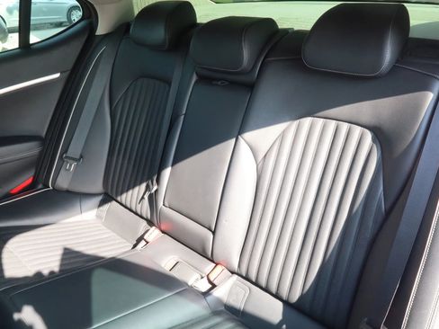 Used 2021 Genesis G70 3.3T image 20