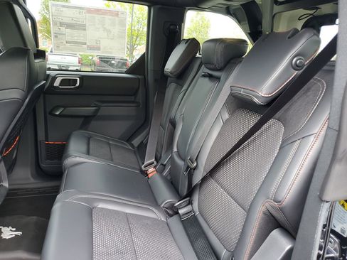 New 2026 Ford Bronco Raptor w/ Interior Carbon Fiber Pack AWD/4WD image 27