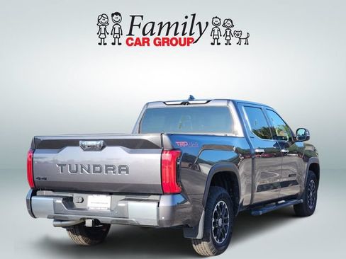 Used 2022 Toyota Tundra Limited AWD/4WD image 4