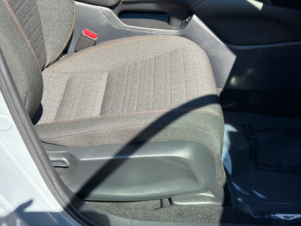 Used 2025 Honda HR-V Sport image 10