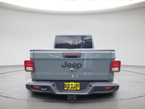 New 2026 Jeep Gladiator Sport AWD/4WD image 4