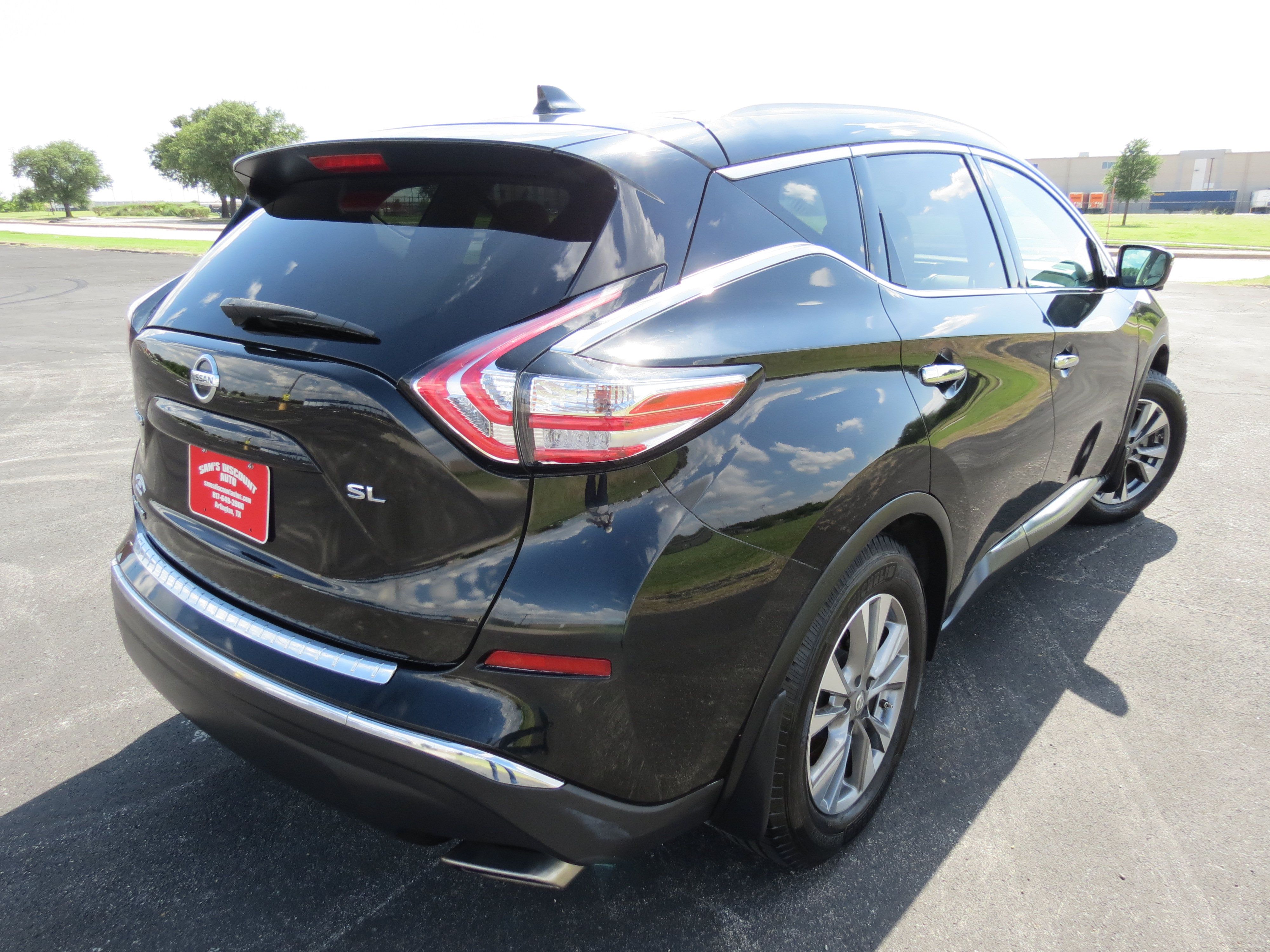 Used 2016 Nissan Murano SL w/ SL Technology Package FWD image 6