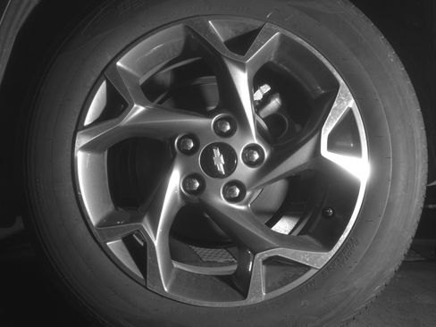 Used 2025 Chevrolet Trax LT w/ LT Convenience Package FWD image 14