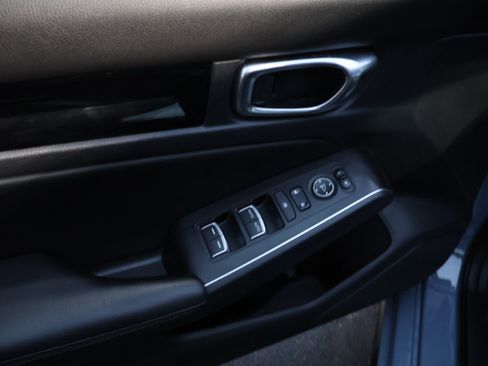 Used 2022 Honda Civic Sport Touring image 17