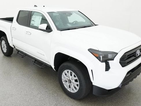 New 2026 Toyota Tacoma SR5 image 46