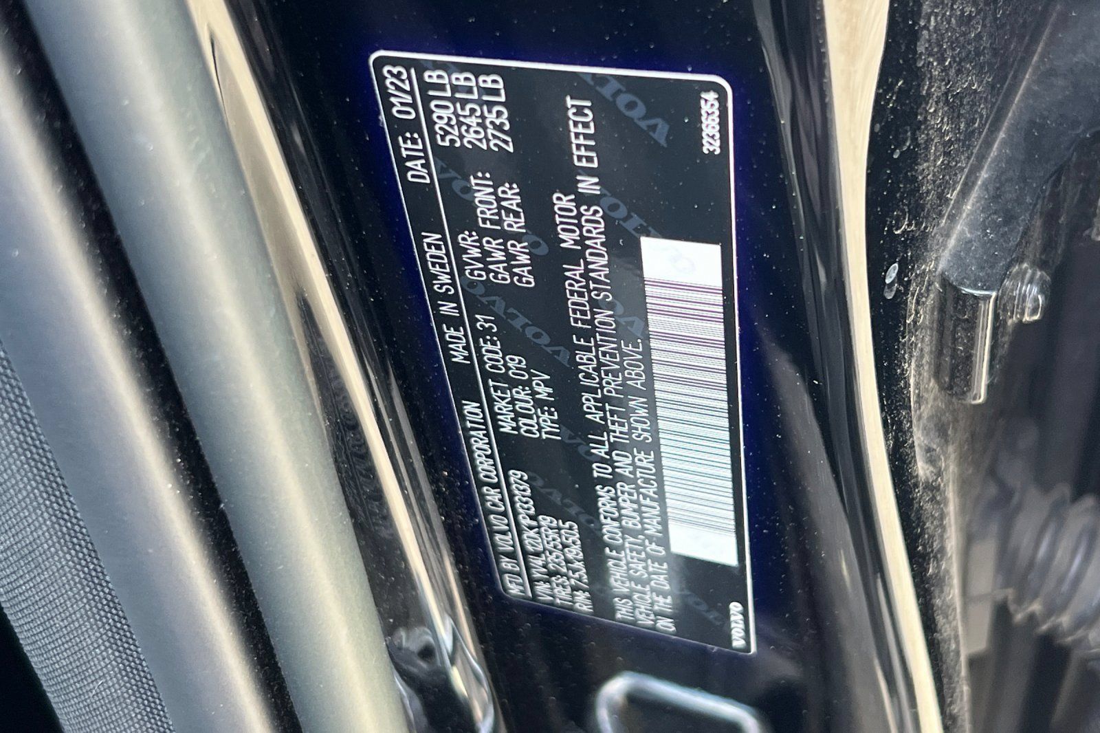 Used 2023 Volvo XC60 B5 Core FWD image 26