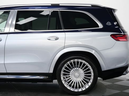 Used 2024 Mercedes-Benz Maybach GLS 600 4MATIC image 69