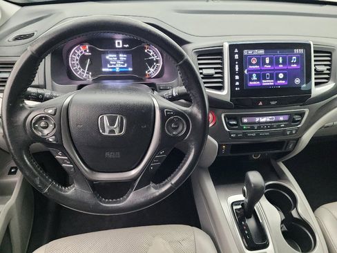 Used 2017 Honda Ridgeline RTL-T image 22