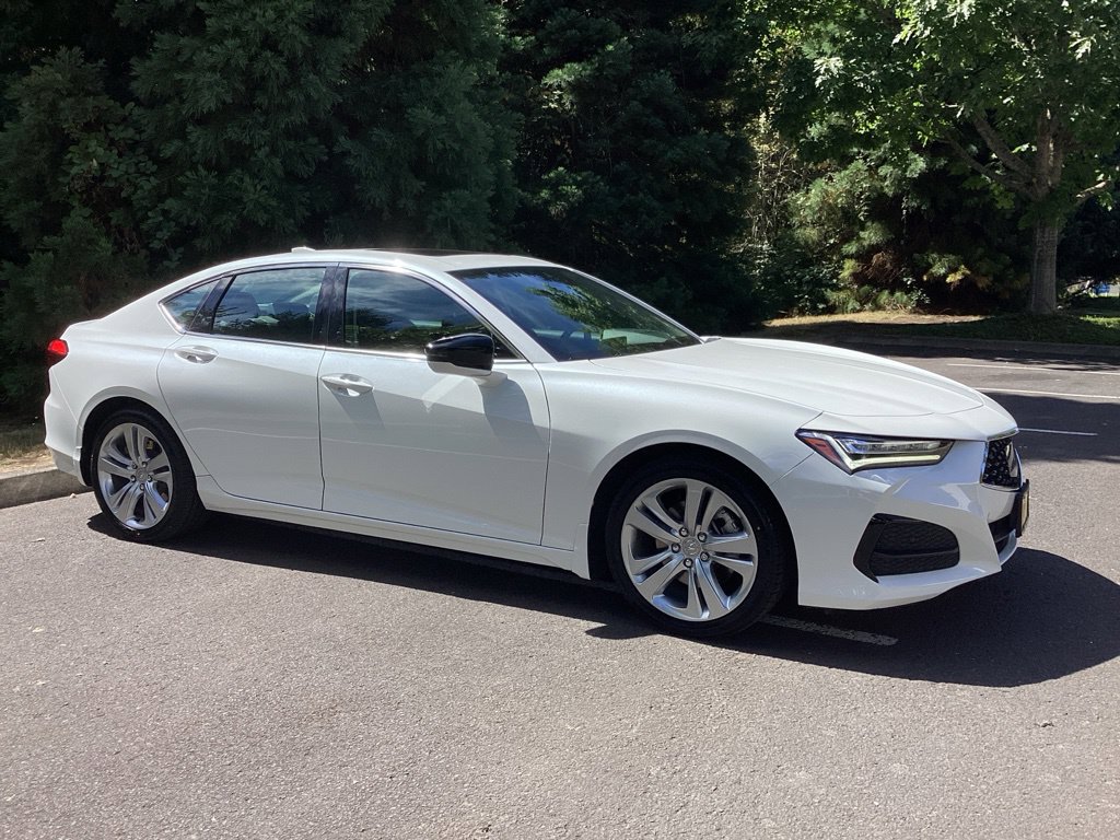 Used 2023 Acura TLX w/ Technology Package FWD image 8