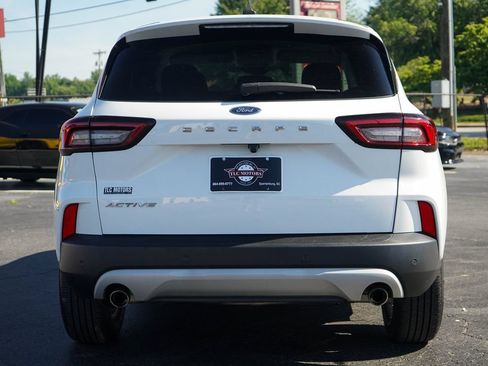 Used 2023 Ford Escape Active w/ Tech Pack #2 FWD image 18