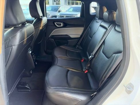 Certified 2025 Jeep Compass Limited AWD/4WD image 13