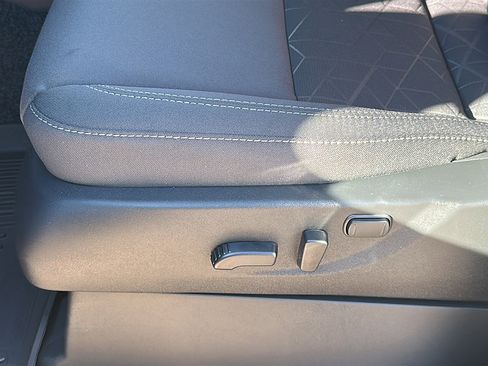 New 2026 Nissan Frontier SV w/ All-Weather Content Package image 12