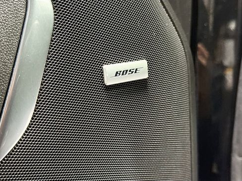 Used 2022 Chevrolet Tahoe LT image 19