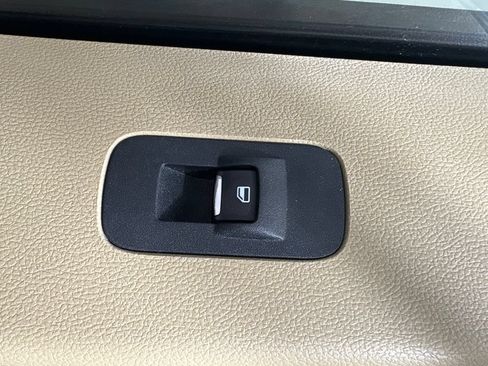 Used 2017 Ford F350 XLT w/ XLT Premium Package AWD/4WD image 40