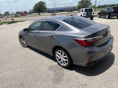 Used 2019 Acura ILX FWD image 4