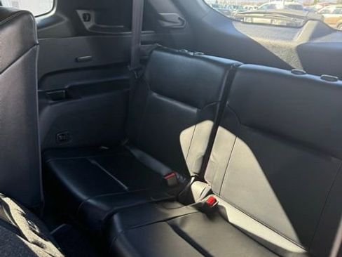 Used 2024 Mitsubishi Outlander SEL image 38