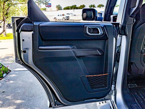 Used 2024 Ford Bronco Raptor AWD/4WD image 32