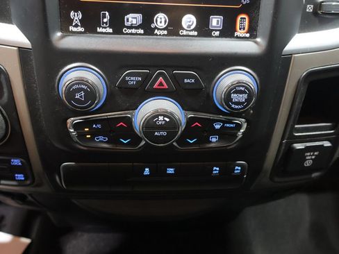 Used 2017 RAM 1500 Big Horn AWD/4WD image 27