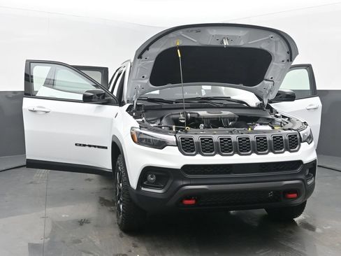 New 2026 Jeep Compass Trailhawk image 54
