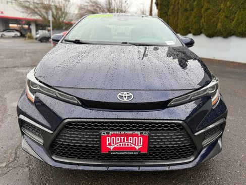Used 2020 Toyota Corolla SE image 3