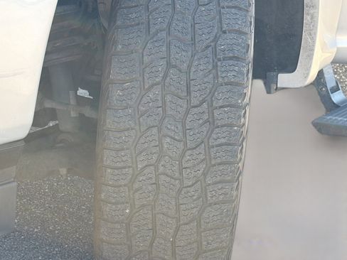 Used 2019 Ford F150 Platinum image 41