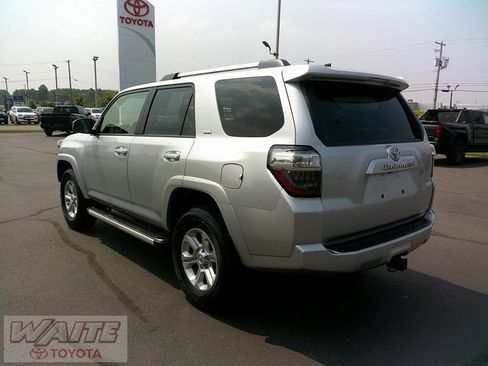 Certified 2022 Toyota 4Runner SR5 image 4