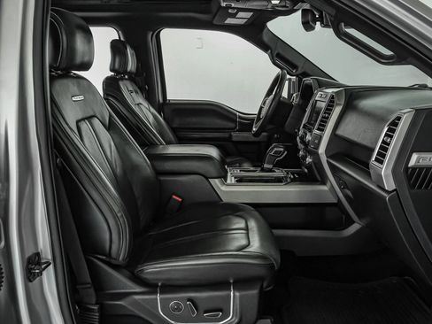 Used 2015 Ford F150 Platinum w/ Equipment Group 701A Luxury AWD/4WD image 29