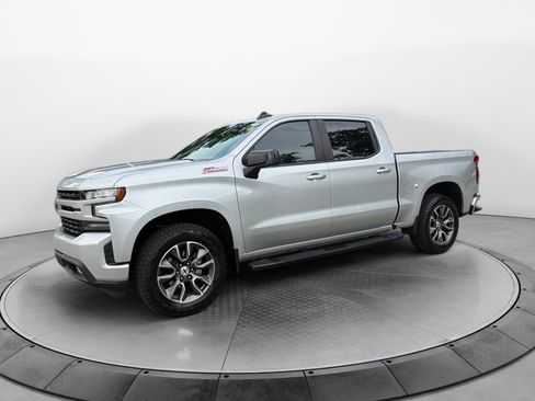 Used 2020 Chevrolet Silverado 1500 RST AWD/4WD image 3