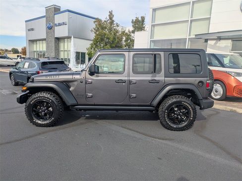 Used 2021 Jeep Wrangler Unlimited Sport image 8