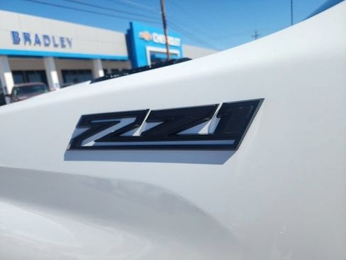 New 2026 Chevrolet Silverado 3500 LT w/ Trail Boss Package AWD/4WD image 12