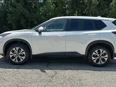 Used 2023 Nissan Rogue SV AWD/4WD image 26