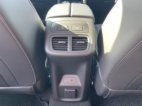 New 2025 Buick Envision Avenir image 23