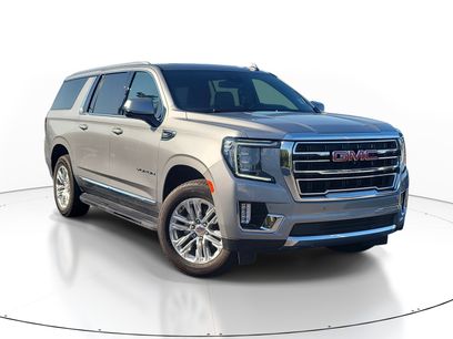 Used 2024 GMC Yukon XL SLT w/ SLT Premium Package