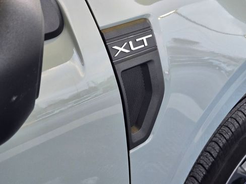 Used 2024 Ford Maverick XLT image 27