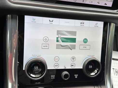 Used 2019 Land Rover Range Rover Sport HSE AWD/4WD image 17