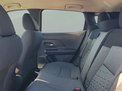 New 2026 Nissan Kicks SV image 10